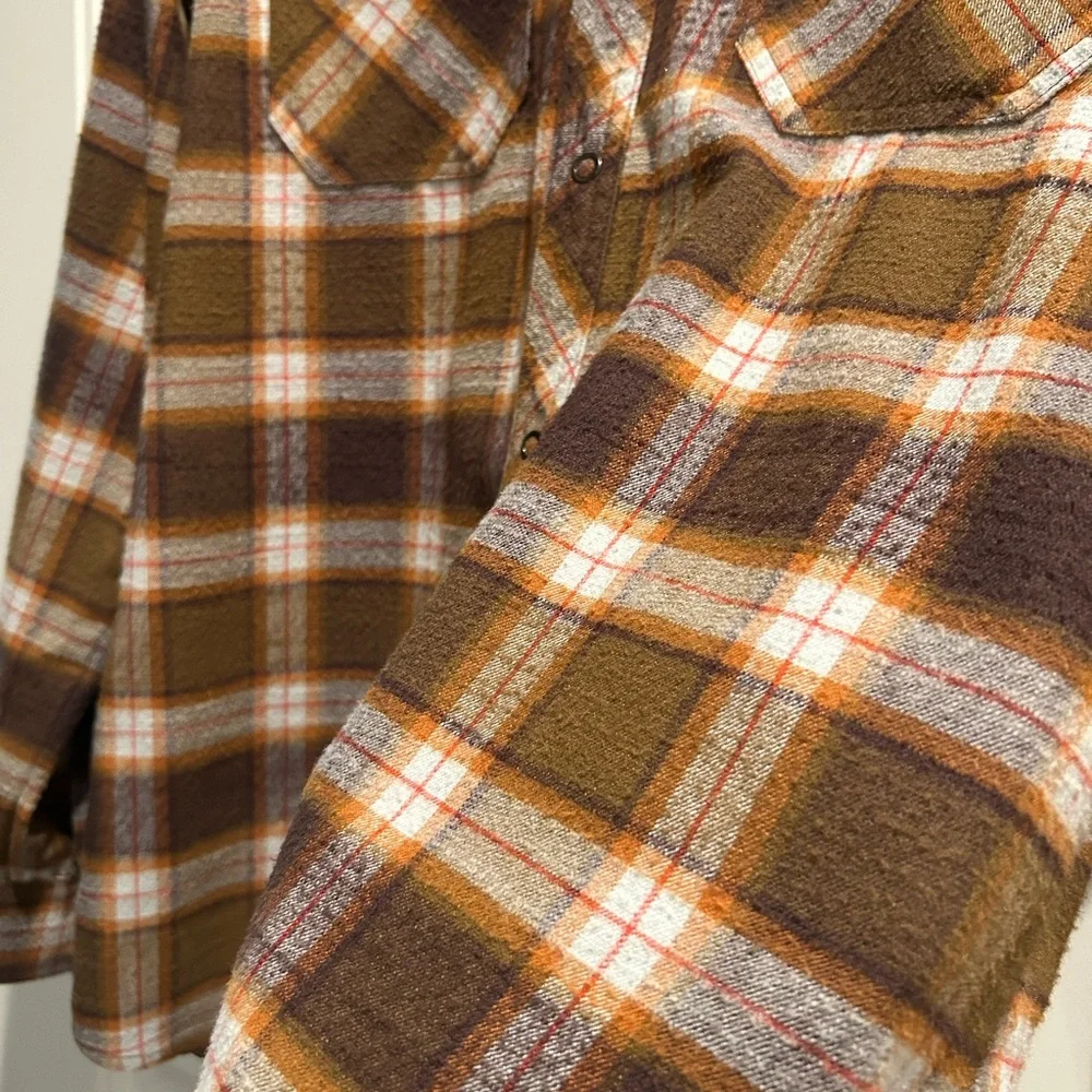 EUC LL Bean Katahdin Performance Flannel Shirt Plaid Sz L - Picture 3 of 9